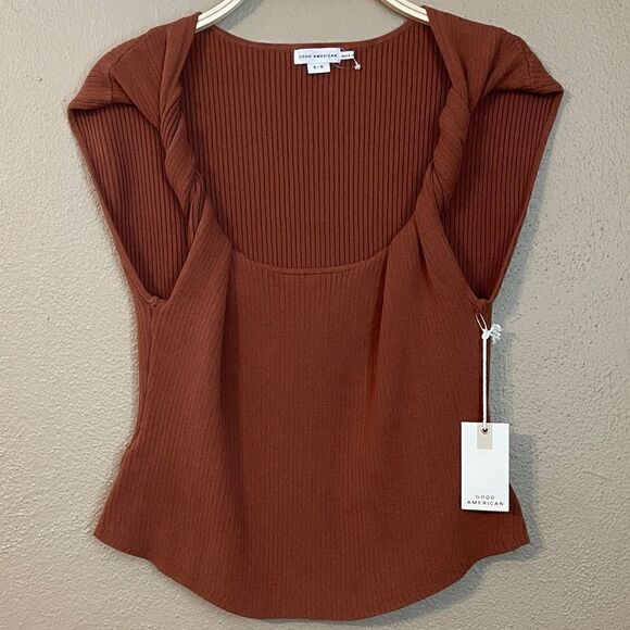 Good American Twisted Shoulder Ribbed Cotton Blend Sweater Tank Size M - Picture 4 of 8